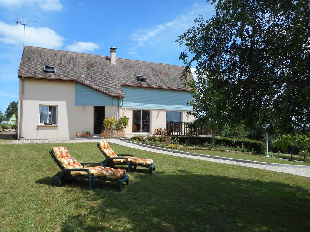 Maison d'hôtes Les Bruyères Gandelain Exterior foto