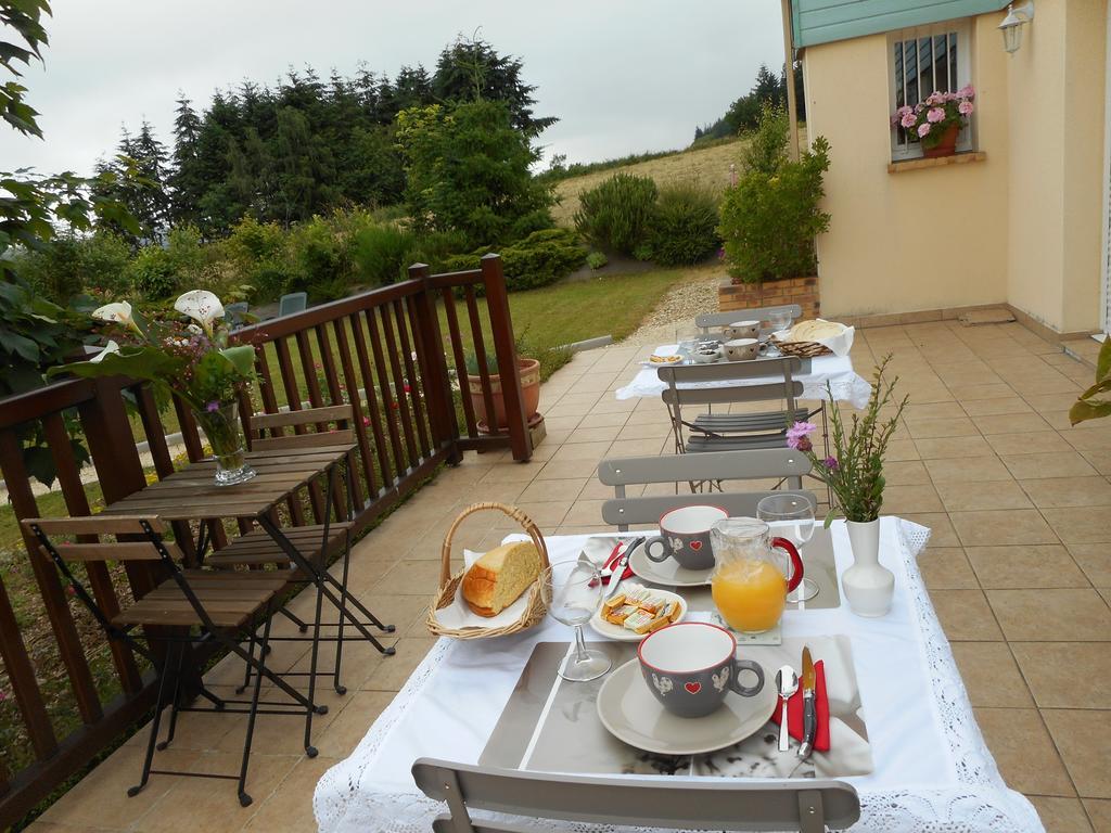 Maison d'hôtes Les Bruyères Gandelain Exterior foto