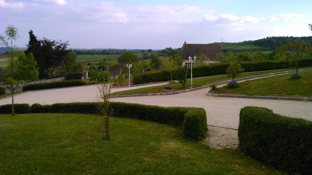 Maison d'hôtes Les Bruyères Gandelain Exterior foto