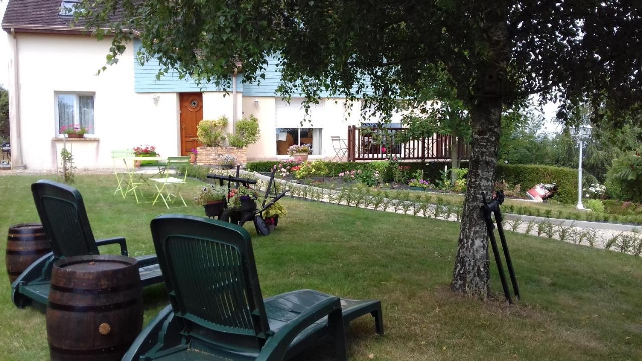 Maison d'hôtes Les Bruyères Gandelain Exterior foto